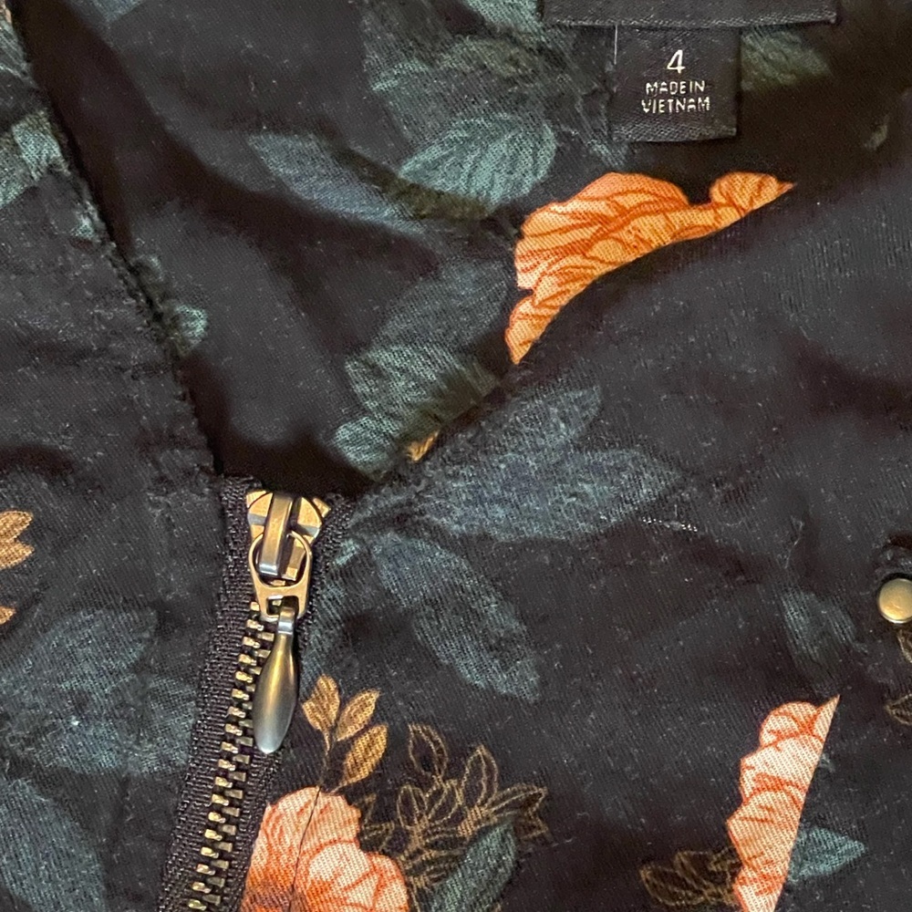 Torrid Mini Black and Floral Zip Front Shirt Dress 3/4 roll tab sleeves size 4 - Picture 3 of 8